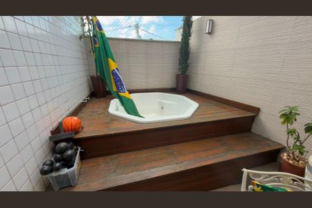 Apartamento para alugar com 140m², 3 quartos e 2 vagas Apartamento para alugar com 140m², 3 quartos e 2 vagasÁrea externa