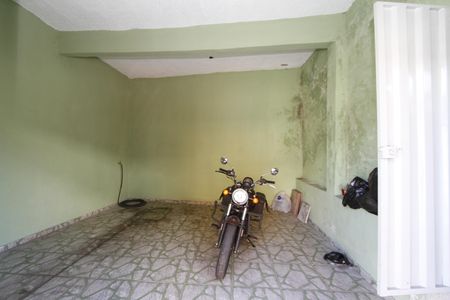 Garagem de casa à venda com 4 quartos, 360m² em Vista Alegre, Belo Horizonte