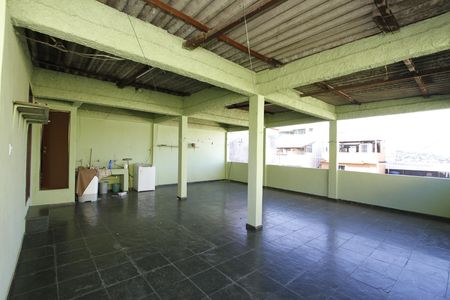 Casa à venda com 360m², 4 quartos e 4 vagasTerraço