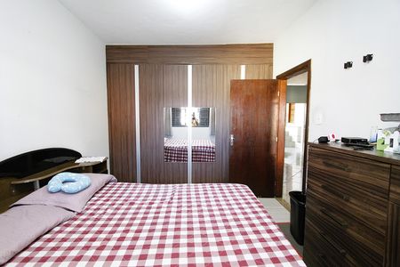 Casa à venda com 360m², 4 quartos e 4 vagasQuarto 1
