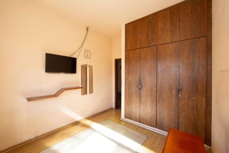 Casa à venda com 245m², 4 quartos e 2 vagasQuarto 2