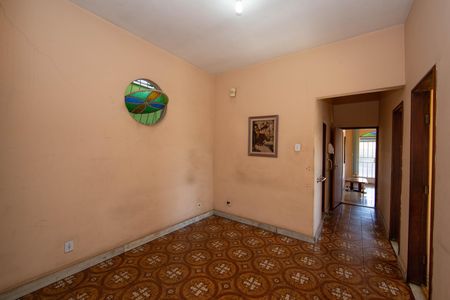 Casa à venda com 245m², 4 quartos e 2 vagasSala