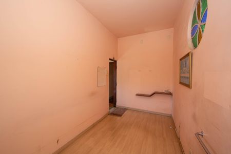 Casa à venda com 245m², 4 quartos e 2 vagasQUARTO1