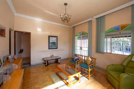 SALA de casa à venda com 4 quartos, 245m² em Joao Pinheiro , Belo Horizonte