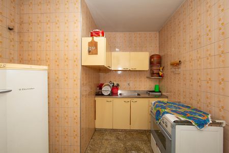 Casa à venda com 245m², 4 quartos e 2 vagasCozinha