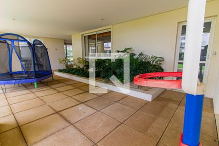 Apartamento à venda com 163m², 3 quartos e 3 vagas Apartamento à venda com 163m², 3 quartos e 3 vagasPlayground