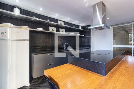 Apartamento à venda com 163m², 3 quartos e 3 vagas Apartamento à venda com 163m², 3 quartos e 3 vagasSalão de festas