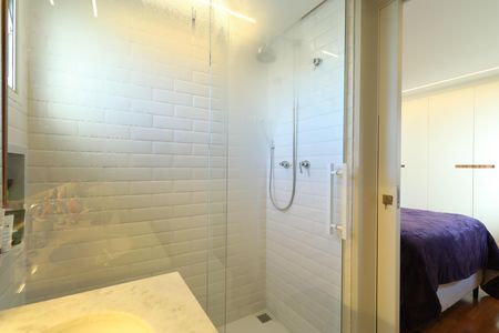 Apartamento à venda com 163m², 3 quartos e 3 vagasBanheiro da Suíte 1