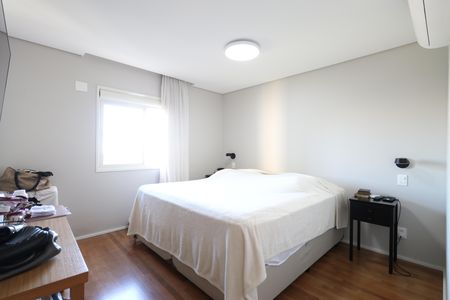 Apartamento à venda com 163m², 3 quartos e 3 vagasSuite 2