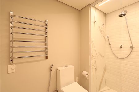 Apartamento à venda com 163m², 3 quartos e 3 vagasBanheiro da Suíte 2