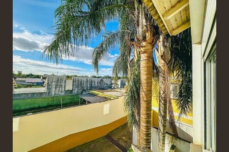 Área Externa de casa de condomínio à venda com 2 quartos, 110m² em Fátima, Canoas