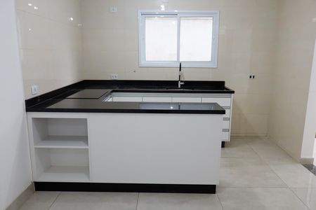 Casa à venda com 94m², 2 quartos e 2 vagasCozinha