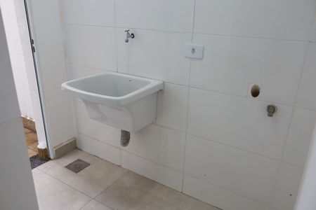 Casa à venda com 94m², 2 quartos e 2 vagasLavanderia