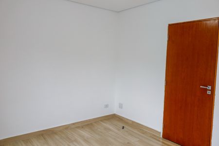 Casa à venda com 94m², 2 quartos e 2 vagasQuarto 2