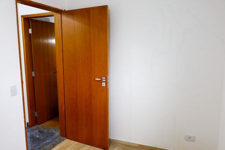 Casa à venda com 94m², 2 quartos e 2 vagas1