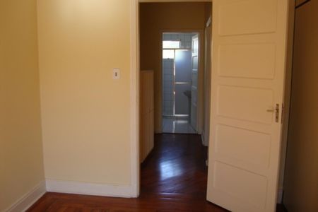 Foto 08 de casa para alugar com 4 quartos, 160m² em Aclimação, São Paulo