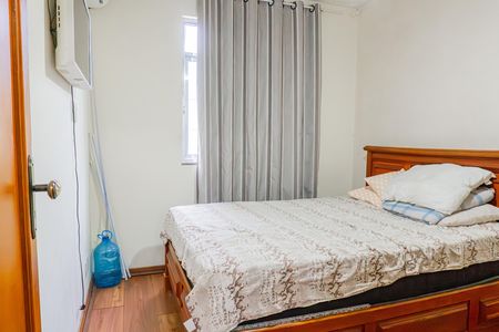 Quarto 3 de apartamento para alugar com 3 quartos, 90m² em Catumbi, Rio de Janeiro
