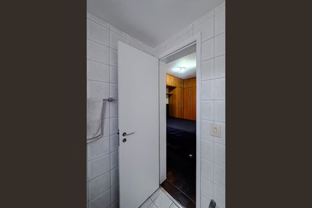 Apartamento para alugar com 74m², 3 quartos e 2 vagas Apartamento para alugar com 74m², 3 quartos e 2 vagasBanheiro da Suíte