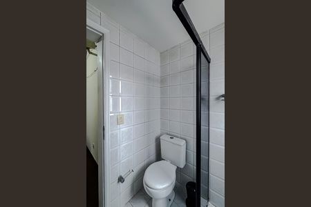 Apartamento para alugar com 74m², 3 quartos e 2 vagas Apartamento para alugar com 74m², 3 quartos e 2 vagasBanheiro da Suíte