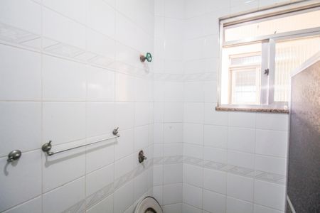 Apartamento para alugar com 68m², 2 quartos e 1 vaga Apartamento para alugar com 68m², 2 quartos e 1 vagaBanheiro