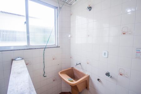Apartamento para alugar com 68m², 2 quartos e 1 vaga Apartamento para alugar com 68m², 2 quartos e 1 vagaCozinha e Área de Serviço
