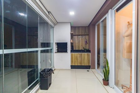 Varanda de apartamento à venda com 2 quartos, 66m² em Pari, São Paulo