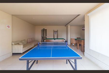 Apartamento à venda com 66m², 2 quartos e 1 vaga Apartamento à venda com 66m², 2 quartos e 1 vagaSalão de jogos