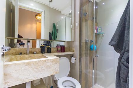 Apartamento à venda com 66m², 2 quartos e 1 vaga Apartamento à venda com 66m², 2 quartos e 1 vagaBanheiro - Social