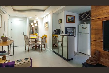 Sala  de apartamento para alugar com 1 quarto, 67m² em Menino Deus, Porto Alegre