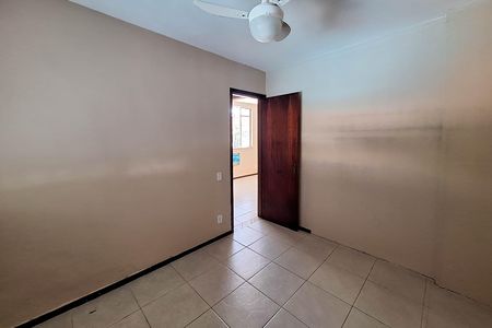 Quarto 1 de apartamento para alugar com 2 quartos, 50m² em Engenhoca, Niterói