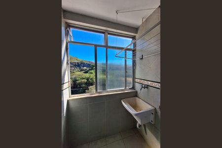Área de Serviço de apartamento para alugar com 2 quartos, 50m² em Engenhoca, Niterói