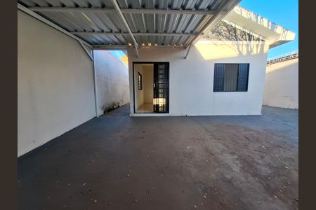 Casa para alugar com 93m², 3 quartos e 3 vagas Casa para alugar com 93m², 3 quartos e 3 vagasQuintal