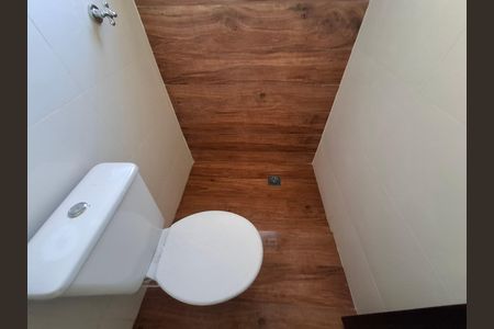 Casa para alugar com 93m², 3 quartos e 3 vagas Casa para alugar com 93m², 3 quartos e 3 vagasBanheiro