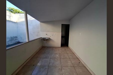 Casa para alugar com 93m², 3 quartos e 3 vagas Casa para alugar com 93m², 3 quartos e 3 vagasÁrea de serviço