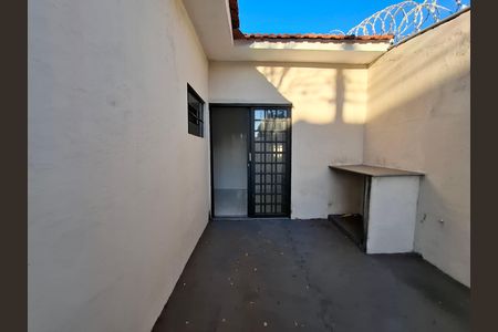 Casa para alugar com 93m², 3 quartos e 3 vagas Casa para alugar com 93m², 3 quartos e 3 vagasQuintal