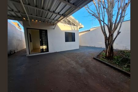 Quintal  de casa para alugar com 3 quartos, 93m² em Geraldo C Carvalho, Ribeirão Preto