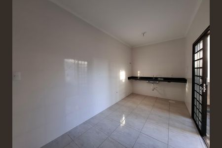 Cozinha  de casa para alugar com 3 quartos, 93m² em Geraldo C Carvalho, Ribeirão Preto