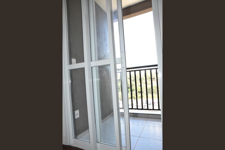 varanda da sala de apartamento à venda com 2 quartos, 67m² em Horto Florestal, Jundiaí