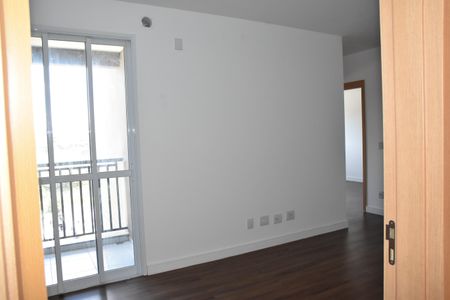 sala de apartamento à venda com 2 quartos, 67m² em Horto Florestal, Jundiaí