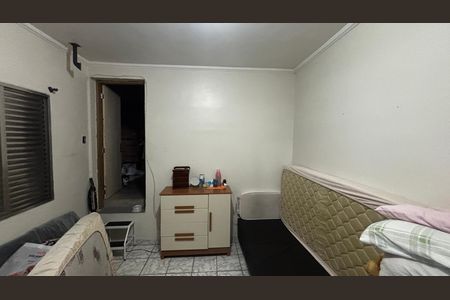 Casa à venda com 165m², 2 quartos e 2 vagas Casa à venda com 165m², 2 quartos e 2 vagasQuarto 1