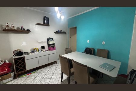 Casa à venda com 165m², 2 quartos e 2 vagas Casa à venda com 165m², 2 quartos e 2 vagasSala - Sala de Jantar