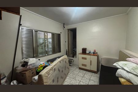 Casa à venda com 165m², 2 quartos e 2 vagas Casa à venda com 165m², 2 quartos e 2 vagasQuarto 1