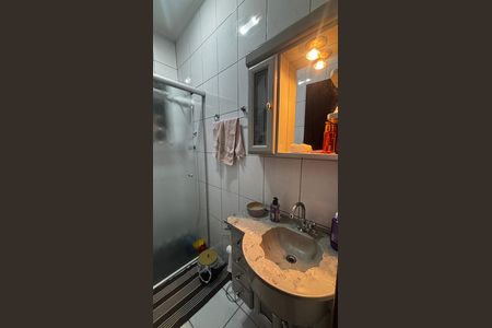 Casa à venda com 165m², 2 quartos e 2 vagas Casa à venda com 165m², 2 quartos e 2 vagasBanheiro