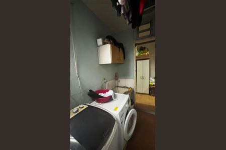 Casa à venda com 165m², 2 quartos e 2 vagas Casa à venda com 165m², 2 quartos e 2 vagasÁrea de Serviço