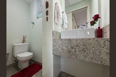 Apartamento à venda com 4 quartos, 122m² em Nova Floresta, Belo Horizonte