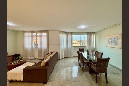 Apartamento à venda com 4 quartos, 122m² em Nova Floresta, Belo Horizonte