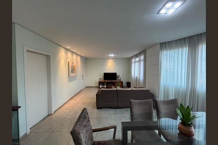 Apartamento à venda com 4 quartos, 122m² em Nova Floresta, Belo Horizonte