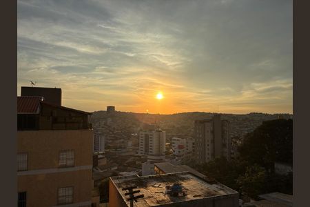 Apartamento à venda com 4 quartos, 122m² em Nova Floresta, Belo Horizonte