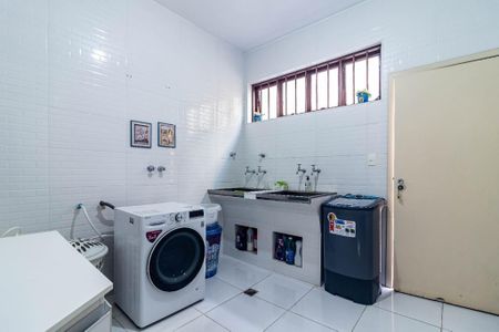 Casa à venda com 309m², 7 quartos e 6 vagasFoto 22
