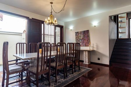 Casa à venda com 309m², 7 quartos e 6 vagasFoto 36